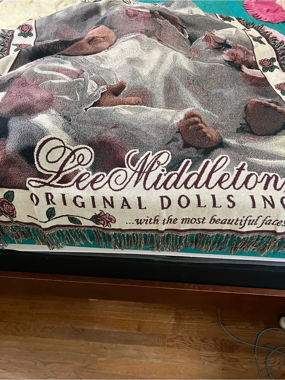 Lee Middleton Original Doll Throw